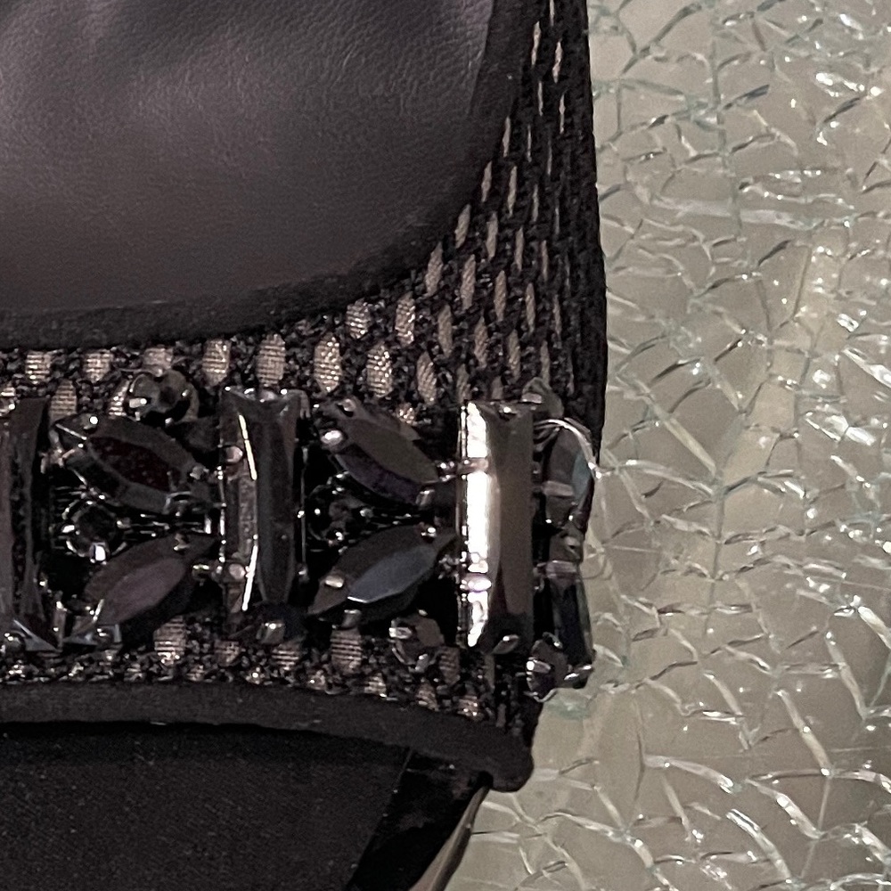 Karl Lagerfled Belita Dress Heel - Picture 15 of 15
